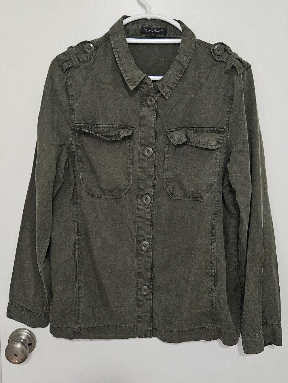 Velvet Heart Washed Olive Utility Button-Up Shirt - Women Size Medium